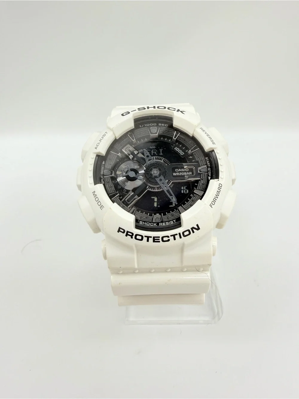 Casio G-Shock GA-110C-7A White Analog Digital Watch 5146 200M Working